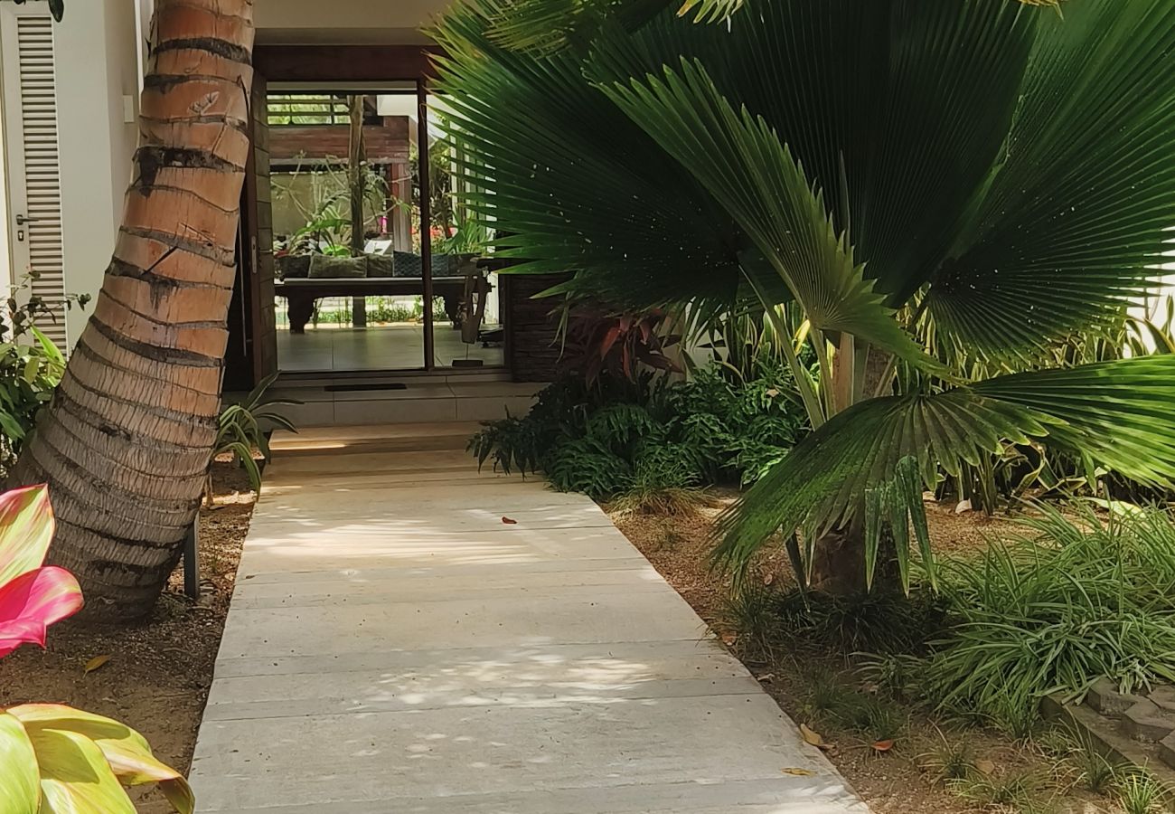 Villa in Mont Choisy - Villa Golf de Mont Choisy