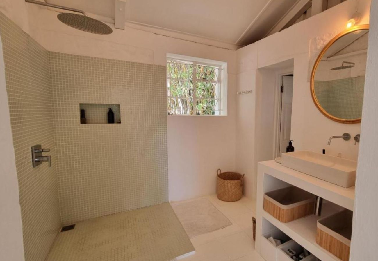 Villa in Anse La Raie - Villa Cap Merveilleux - Pieds dans l'eau
