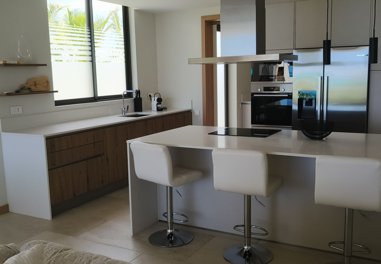 Villa in Roches Noires - Villa Azuri - Vue sur mer