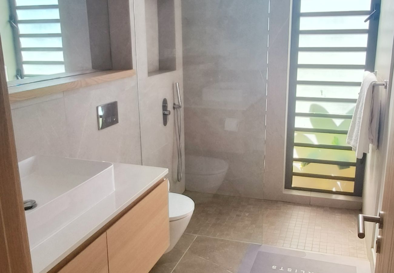 Villa in Roches Noires - Villa Azuri - Vue sur mer