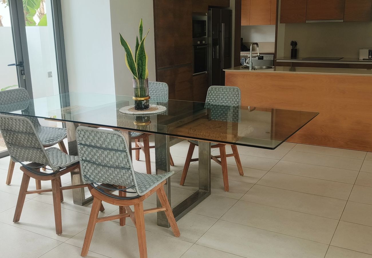 Villa à Mont Choisy - Villa Golf de Mont Choisy