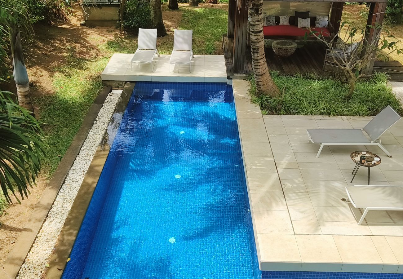 Villa à Mont Choisy - Villa Golf de Mont Choisy