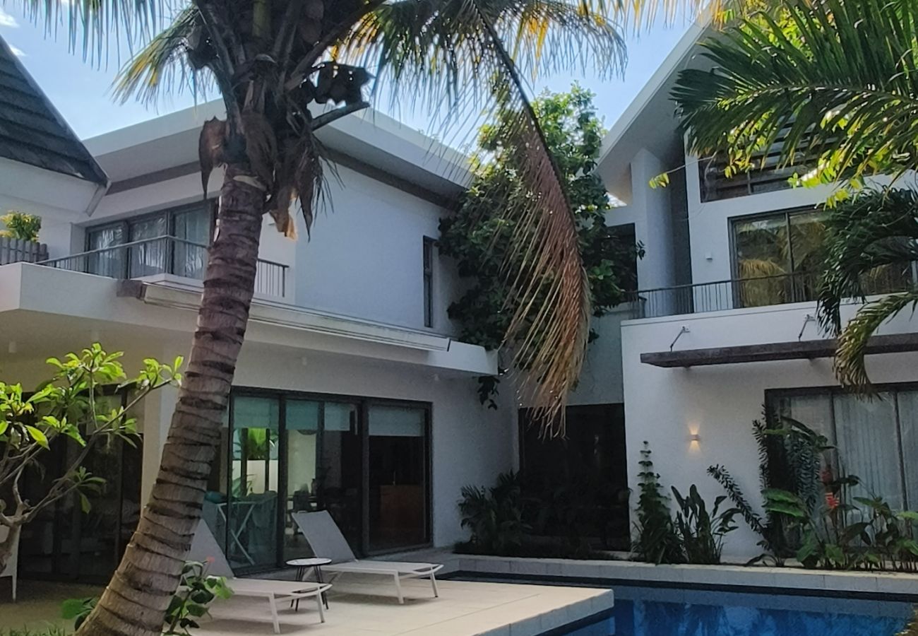 Villa à Mont Choisy - Villa Golf de Mont Choisy